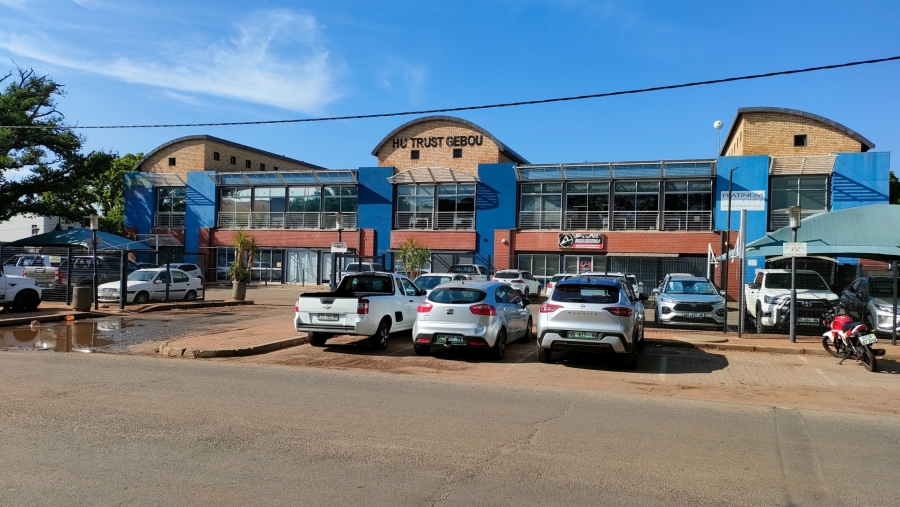 To Let commercial Property for Rent in Bult North North West